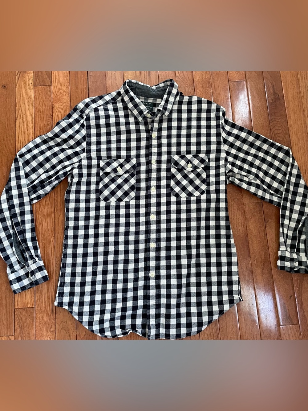 J.Crew Heavyweight Flannel Shirt L Black White Buffalo Check Button 100% cotton